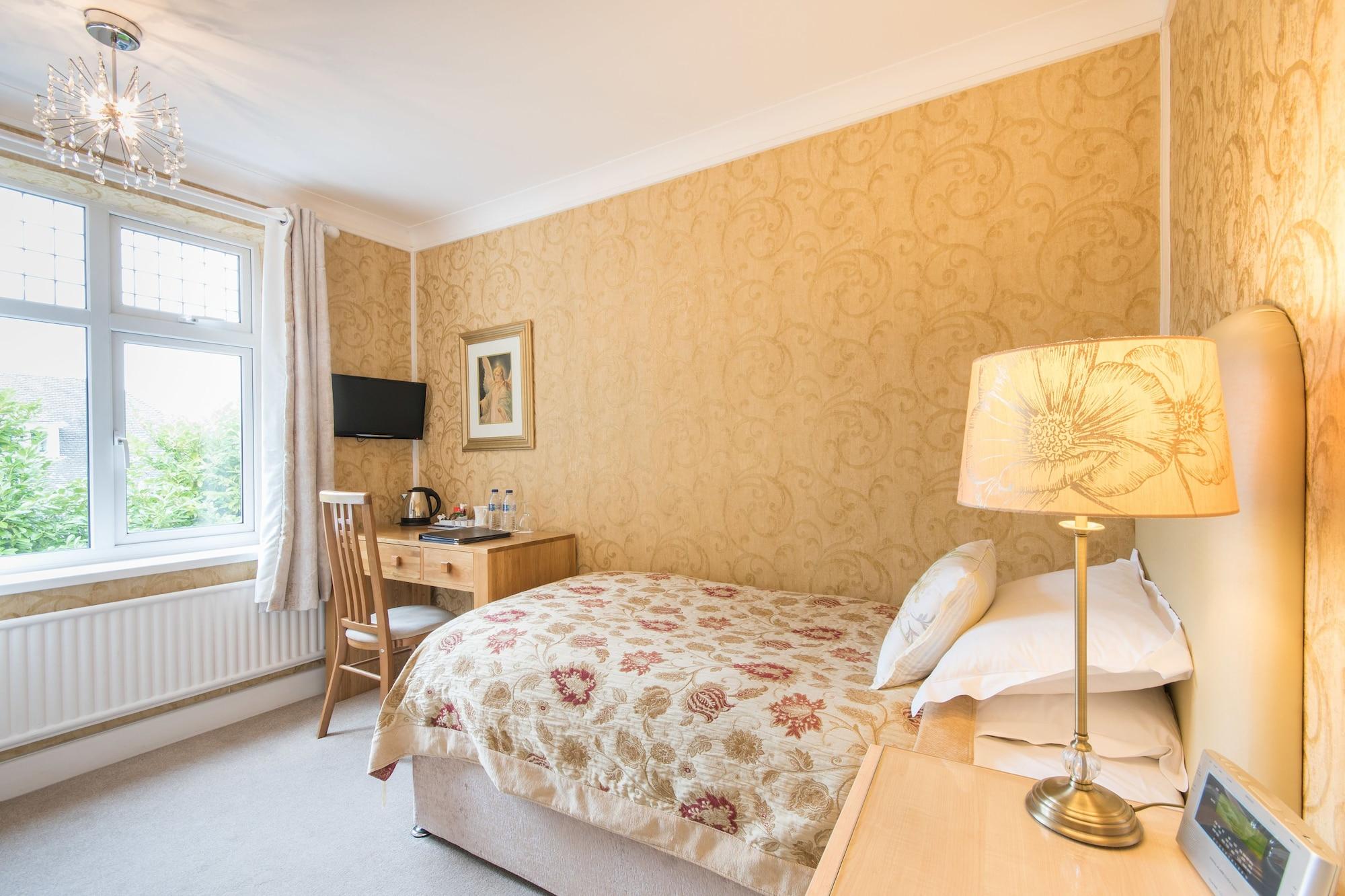 Grovefield Manor Hotel Poole Eksteriør billede