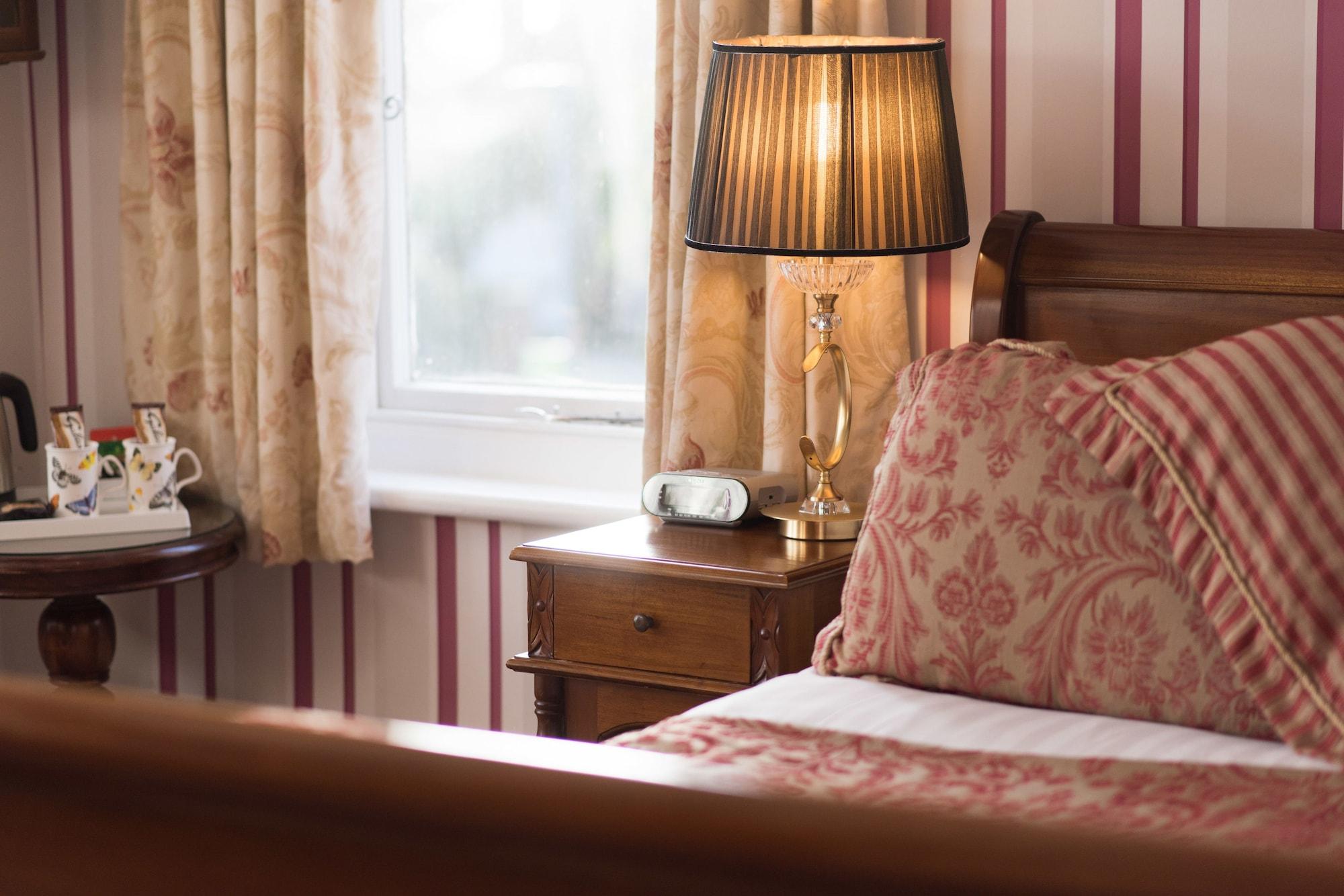 Grovefield Manor Hotel Poole Eksteriør billede