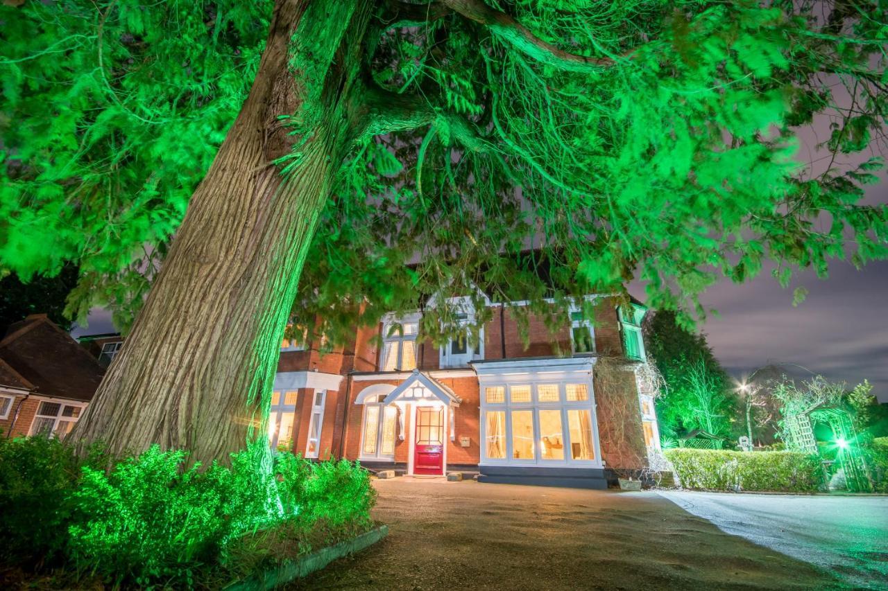 Grovefield Manor Hotel Poole Eksteriør billede