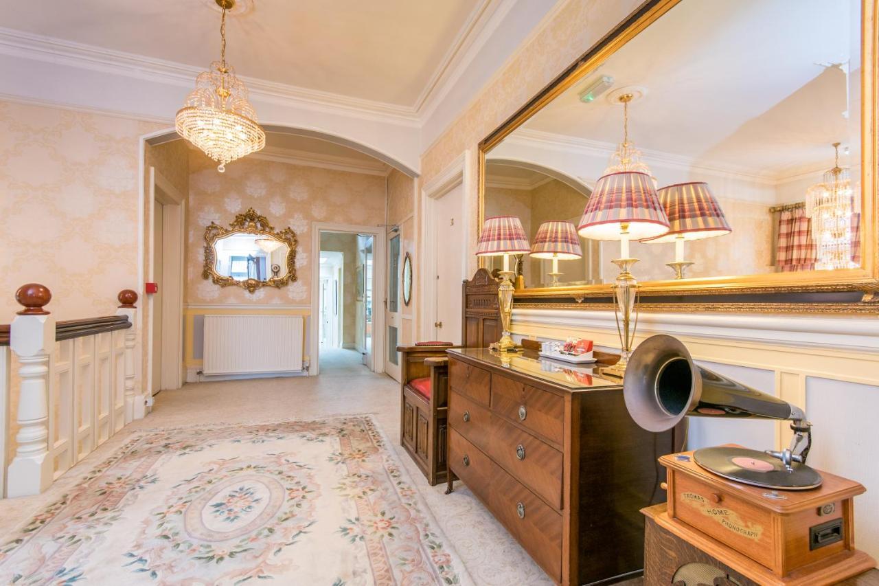 Grovefield Manor Hotel Poole Eksteriør billede